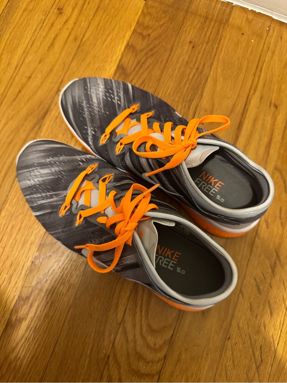 Nike Women’s Gray and Orange Athletic Sneakers - Picture 5 of 5